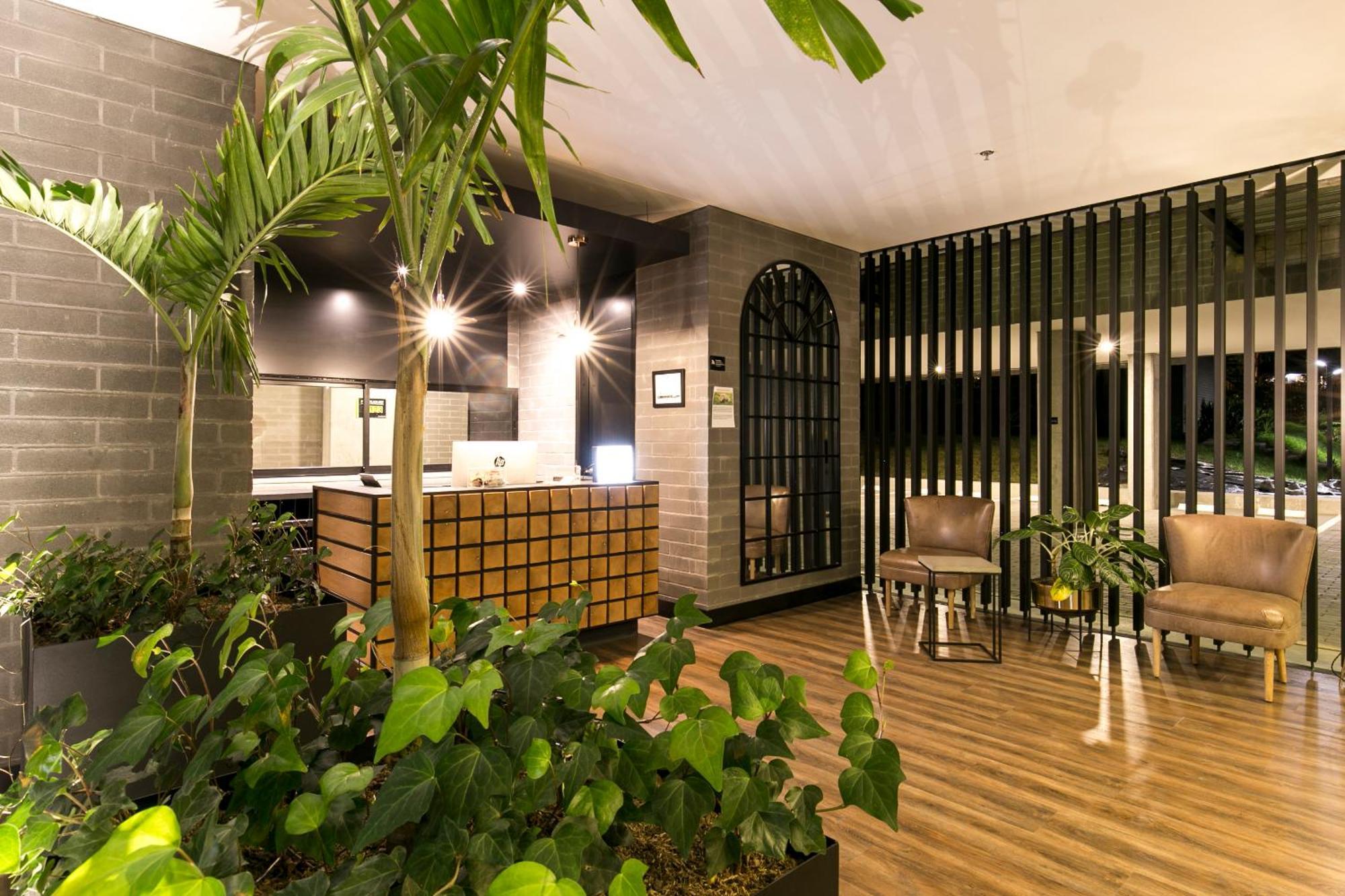 Loma Verde Aparthotel Medellín Dış mekan fotoğraf